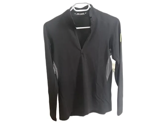 Autre Marque Parte superior, o Camiseta técnica para deportes. cerca del cuerpo, sigue todos tus movimientos. Negro 