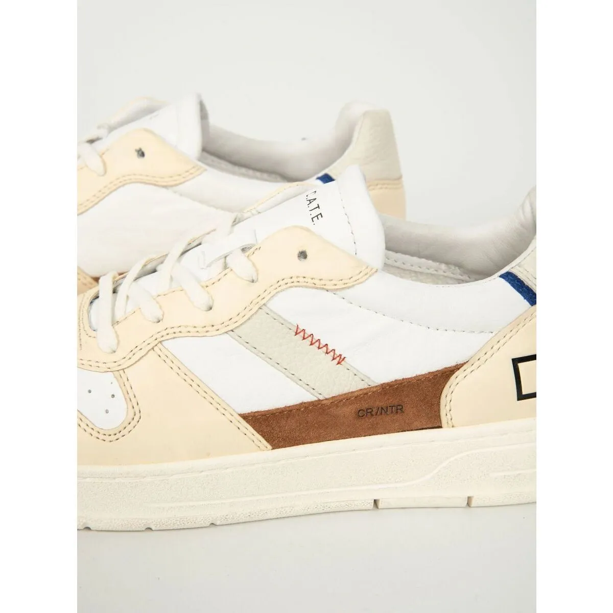 M391C2NTIN COURT 2.0NATURAL WHITE/NATURAL