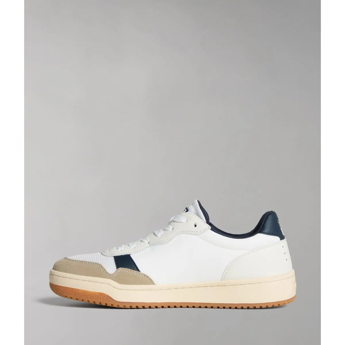 NP0A4HL3 COURTIS0101A WHITE/NAVY