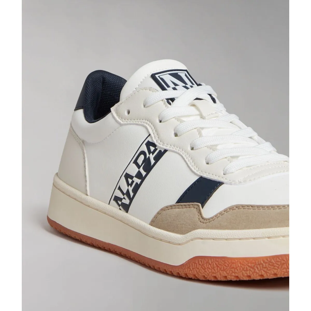 NP0A4HVN01A COURTISWHITE/NAVY