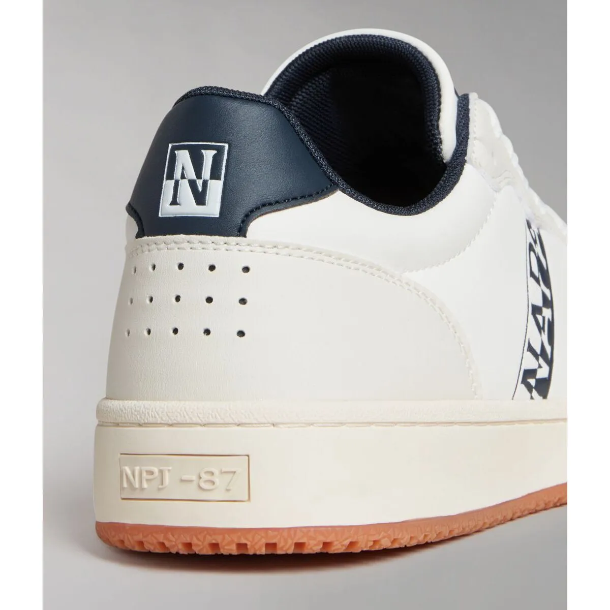 NP0A4HVN01A COURTISWHITE/NAVY