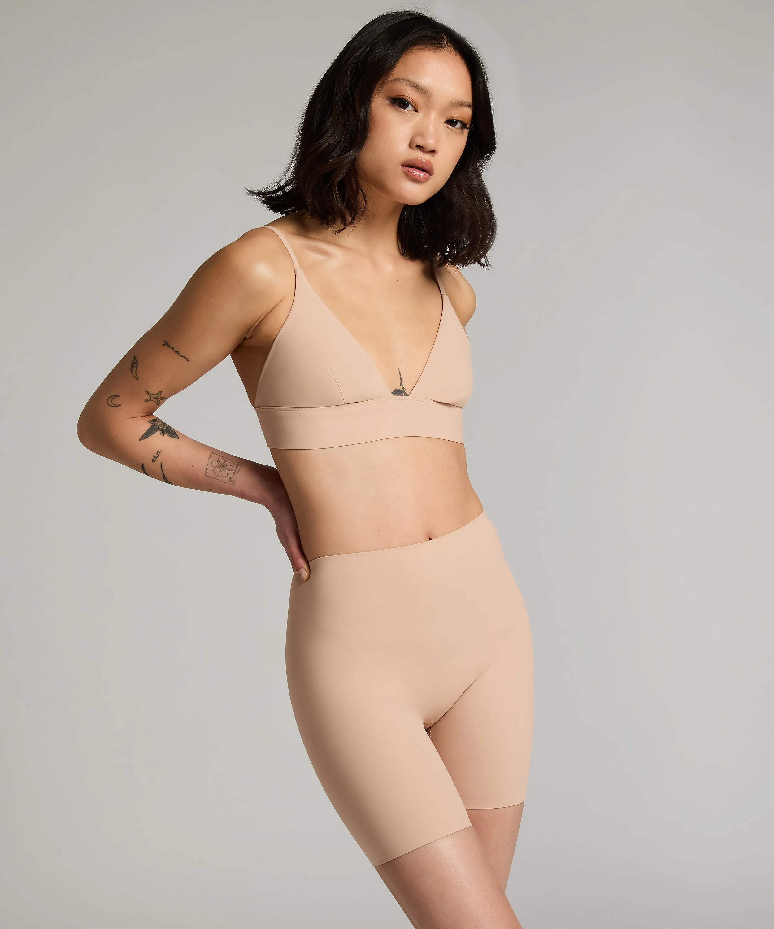 SHORT SMOOTH  BEIGE